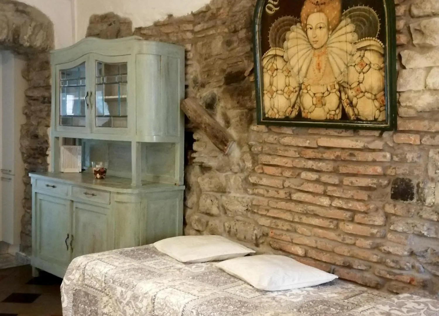 Contacts de Casa Della Dama